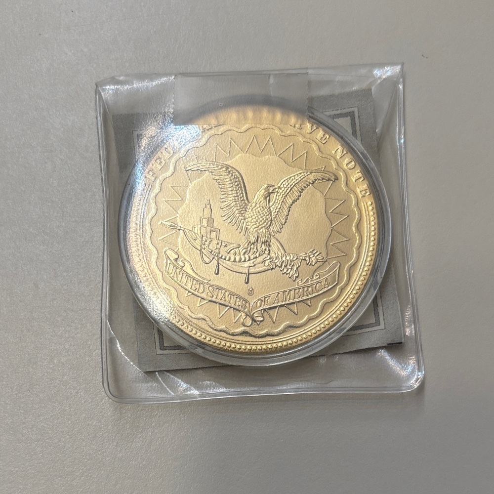 100 banknote Commemorative Coin 2009